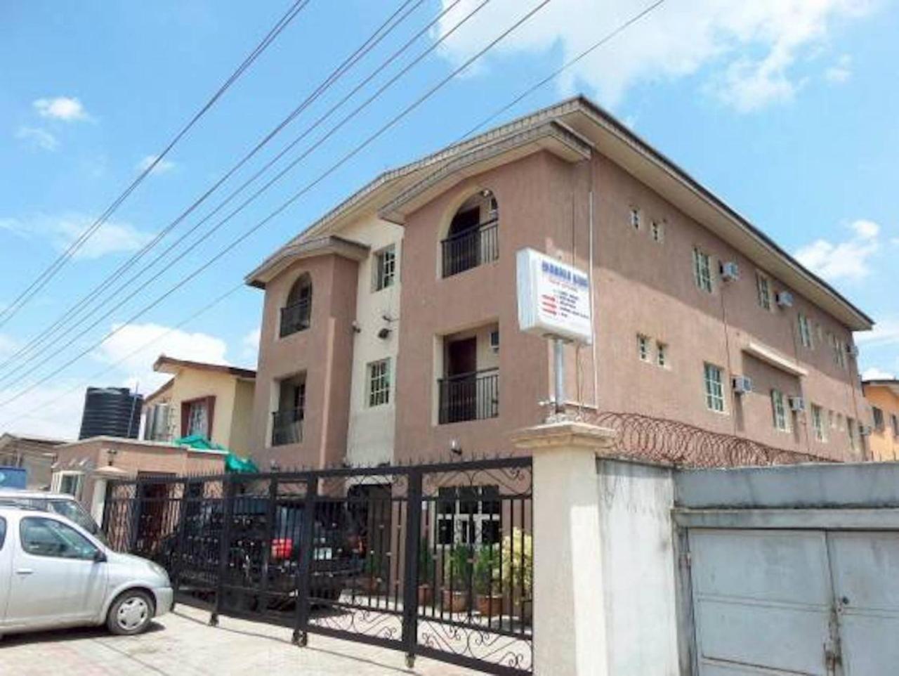 Wonder King Hotel Лагос Екстериор снимка